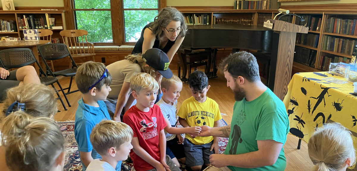 west-falmouth-library-volunteers
