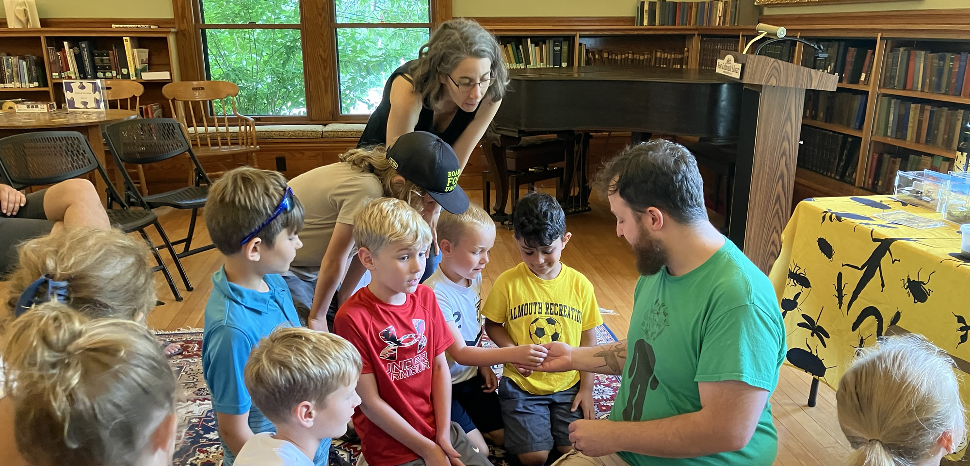 west-falmouth-library-volunteers