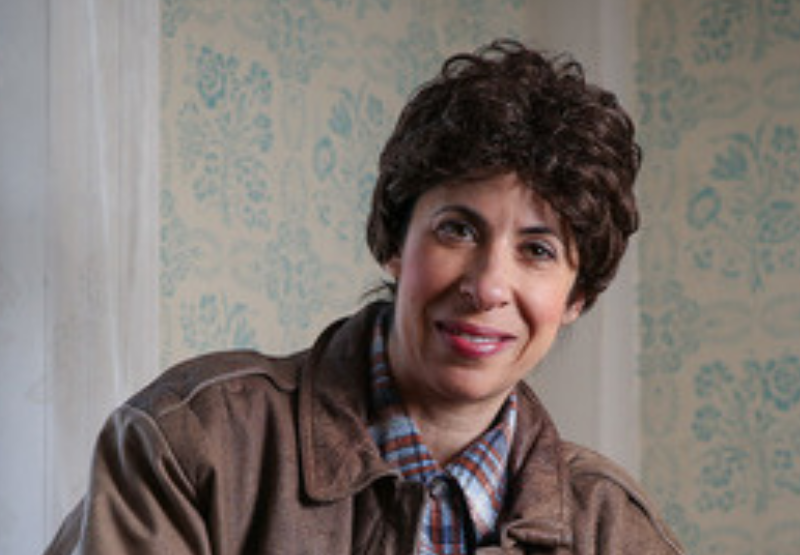 Actress Sheryl Faye headshot as Amelia Earhart